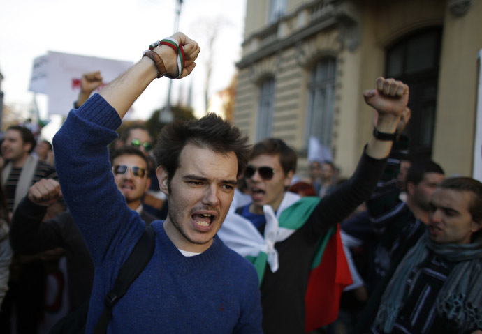 Protesters shout anti-government slogans during a demonstration in central Sofia November 10, 2013. (Reuters/Stoyan Nenov)