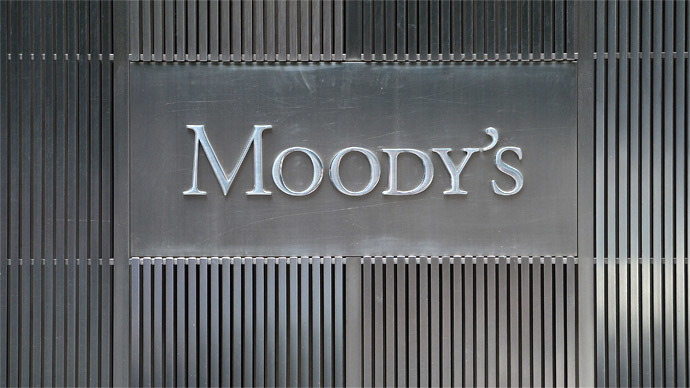 Moody’s downgrades 4 US giant lenders