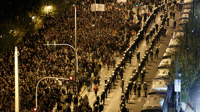 Thousands Of Greeks Mark 40th Anniversary Of Student Uprising, Protest ...