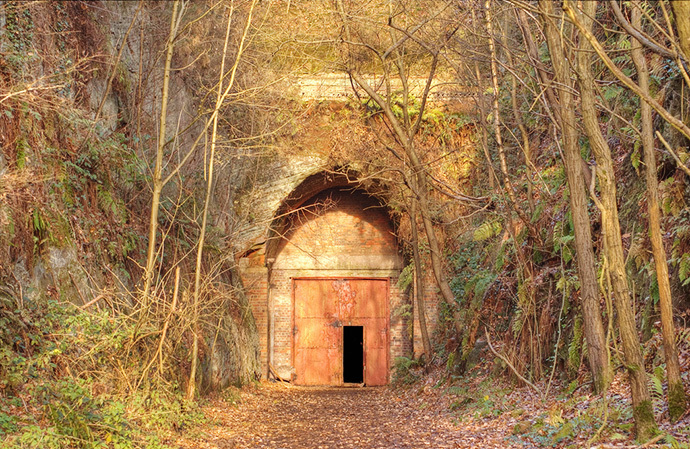 Drakelow Tunnel Entrance (Photo by Alex Lomas / flickr.com)