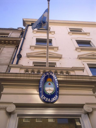 Embassy of Argentina in London (Image from wikipedia.org)
