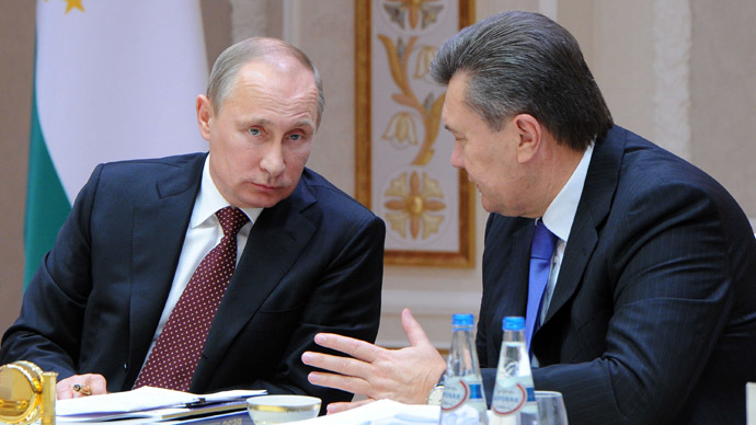 Presidents of Russia and Ukraine Vladimir Putin (L) and Viktor Yanukovych (RIA Novosti/Michael Klimentyev)