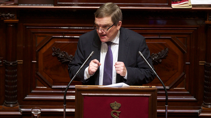 Guy Swennen (sp.a) speaks during a session of the Senate justice and social affairs commission on the expansion of the euthanasia law for minors, at the federal parliament in Brussels on December 12, 2013 (AFP Photo / Belga)
