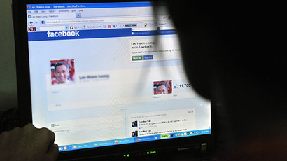 Tennessee man arrested for Facebook 'like'