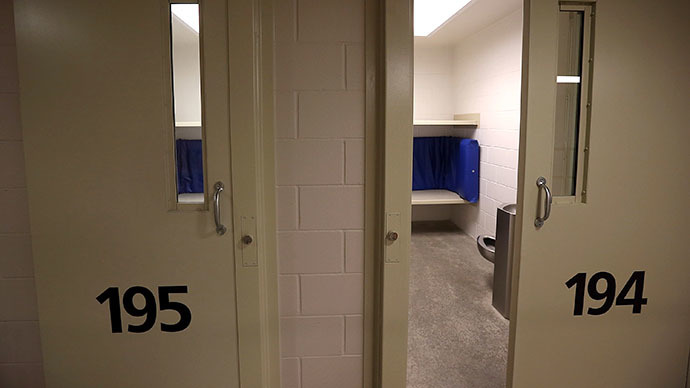 Colorado regularly imprisons poor offenders unable to pay fines – ACLU