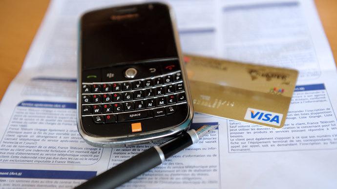 ​Britons to pay in checks via smartphones