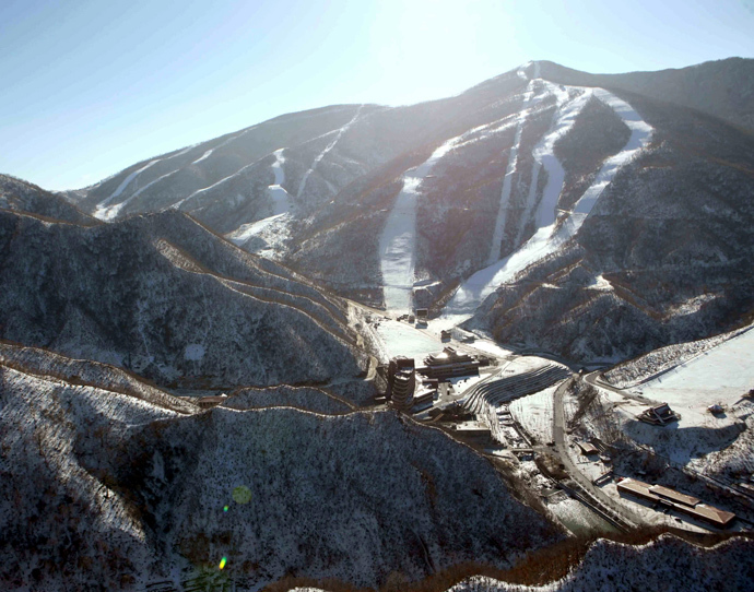 General view of the ski resort at Masik Pass in North Korea's Kangwon province (AFP Photo / KCNA via KNS)