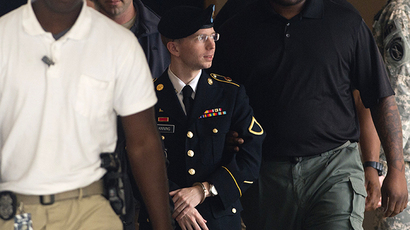 Army will reportedly begin gender treatment for Chelsea Manning