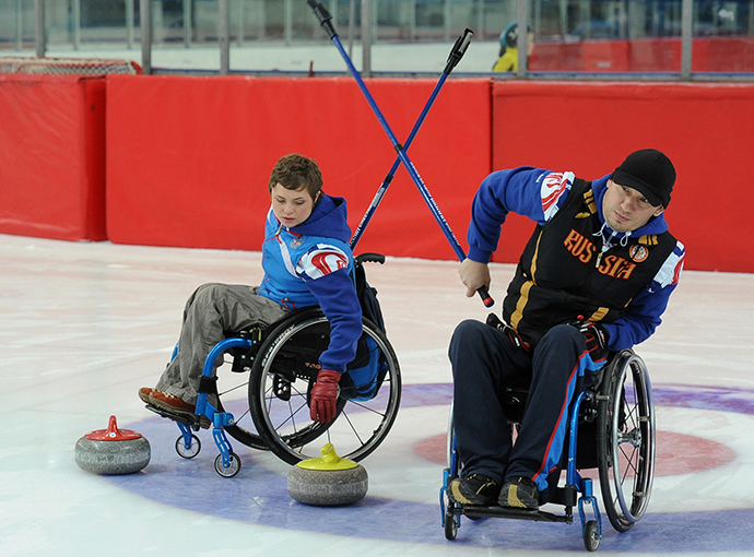 Wheelchair curling. Training of the Russian national team (RIA Novosti / Aleksandr Kondratuk)