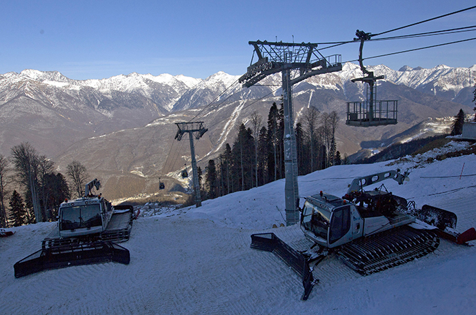 Piste maintenance equipment is seen on a slope near the resort of Krasnaya Polyana, near Sochi January 4, 2014. (Reuters / Maxim Shemetov)