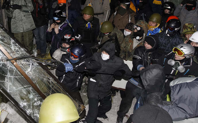 Riots near the House of Ukraine, Kiev, January 26, 2014. (Reuters/Vasily Fedosenko)