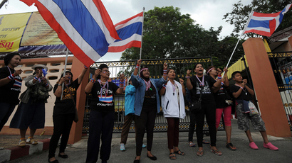 Military coup in Thailand: Constitution suspended, all TV & radio broadcasts halted