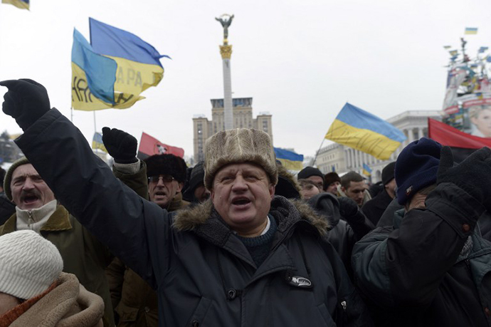 January 28, 2014 (AFP Photo / Aris Messinis)