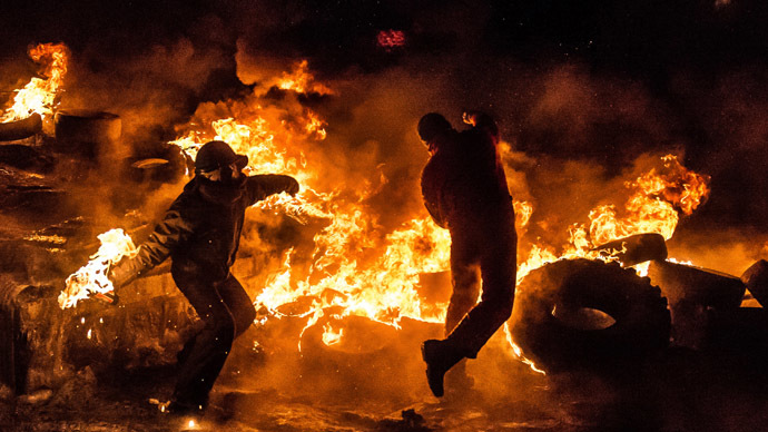 Russian senators condemn Ukrainian protests, warn of dire consequences