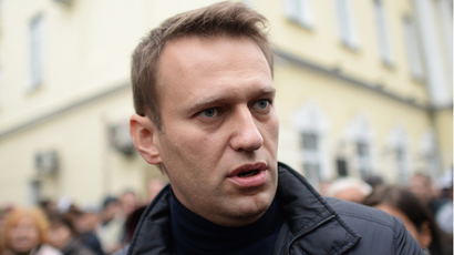 Investigators in $3mn embezzlement case search Navalny apartment