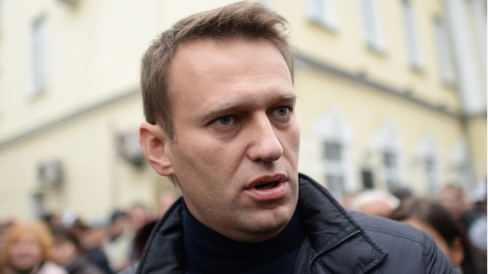 Navalny caves in to freemasons, renames party