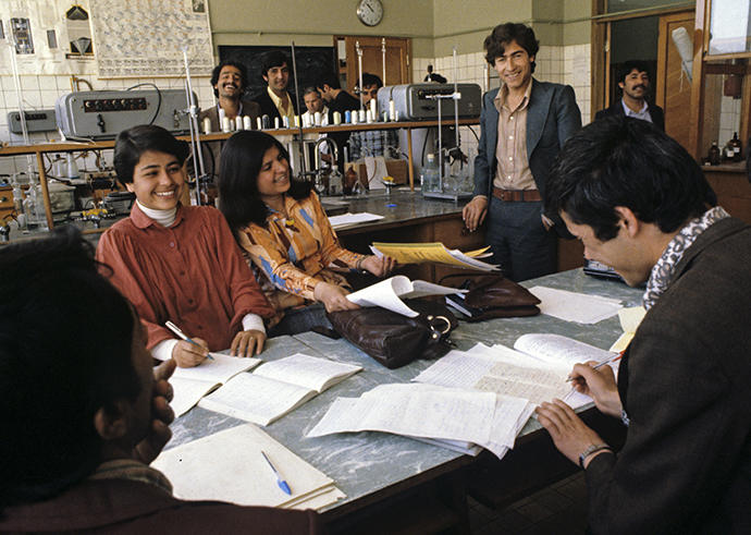 Students preparing for examinations, Kabul Polytechnic Institute, Democratic Republic of Afghanistan, 1980 (RIA Novosti / Vladimir Vyatkin)