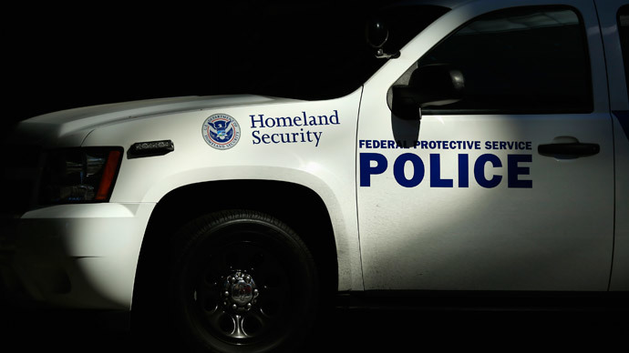 Homeland Security seeking to develop massive license plate database
