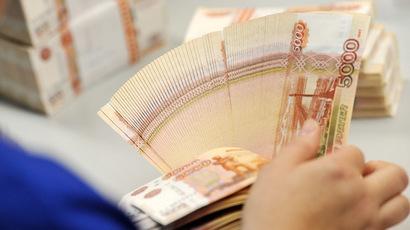 Ruble, stocks slide over growing Ukraine tension