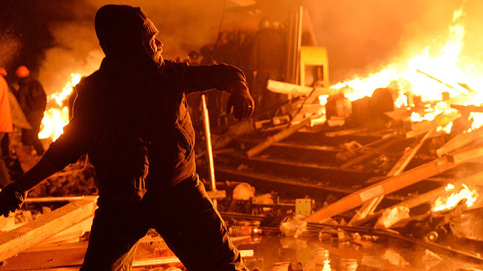 Apocalyptic Maidan: Torn by deadly clashes, Kiev plunges deeper into chaos (PHOTOS)