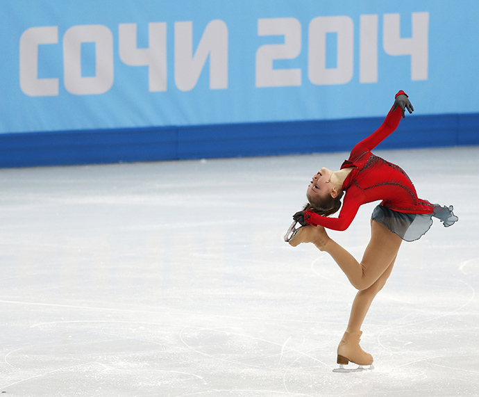 Russia's Yulia Lipnitskaya competes during the Figure Skating Women's free skating Program at the Sochi 2014 Winter Olympics, February 20, 2014. (Reuters / Issei Kato)