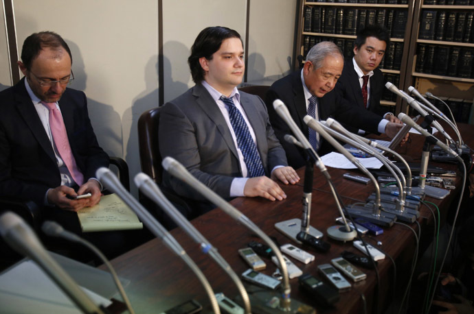 Mark Karpeles (2nd L), chief executive of Mt. Gox, attends a news conference at the Tokyo District Court in Tokyo February 28, 2014. (Reuters/Yuya Shino)