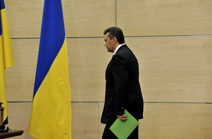Ukrainian president Viktor Yanukovych arrives for his press-conference in southern Russian city of Rostov-on-Don, on February 28, 2014. (AFP Photo / Andrey Kronberg)