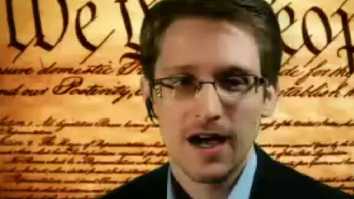 Snowden accuses Senate Intelligence Committee chair of hypocrisy
