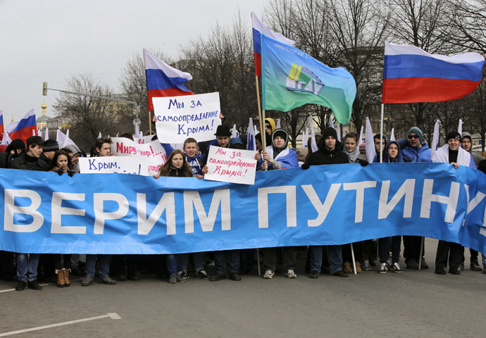 People participate in the "Brotherhood and Civil Resistance March" in Moscow March 15, 2014. (Reuters/Tatyana Makeyeva)