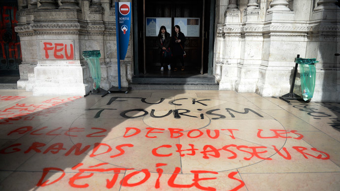 'F**k tourism':  Vandals deface Paris' Sacré Coeur basilica