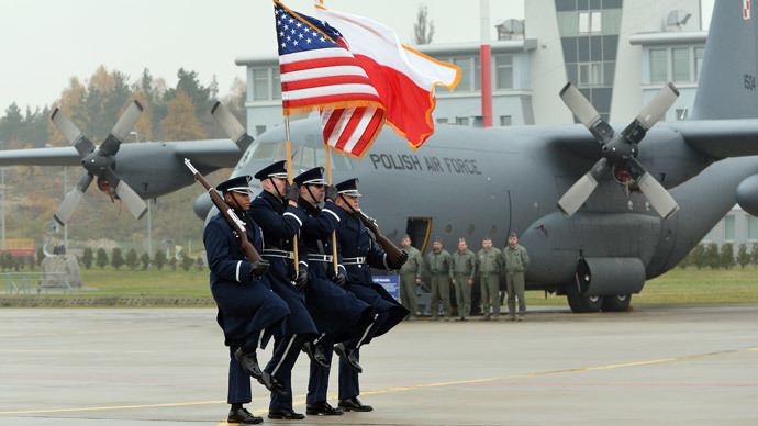A detachment of 10 US airmen opens America's first permanent military mission in Poland at the air base in Lask, central Poland, on November 9, 2012.(AFP Photo / Janek Skarzynski)