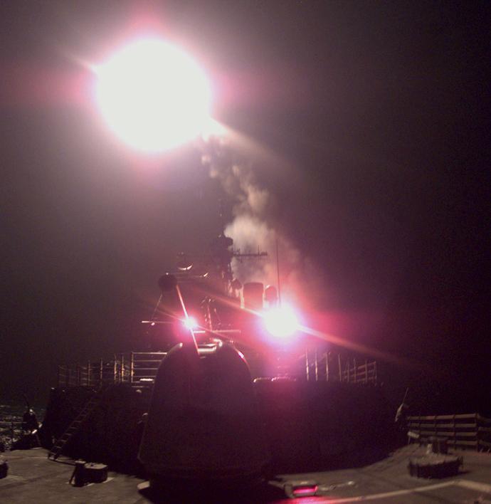 A Tomahawk cruise missile is launched from the US Navy cruiser USS Philippine Sea 25 March 1999. (AFP Photo)