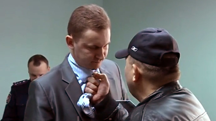 Muzychko attacking procedural solicitor in prosecutor office in Rovno in February 2014.