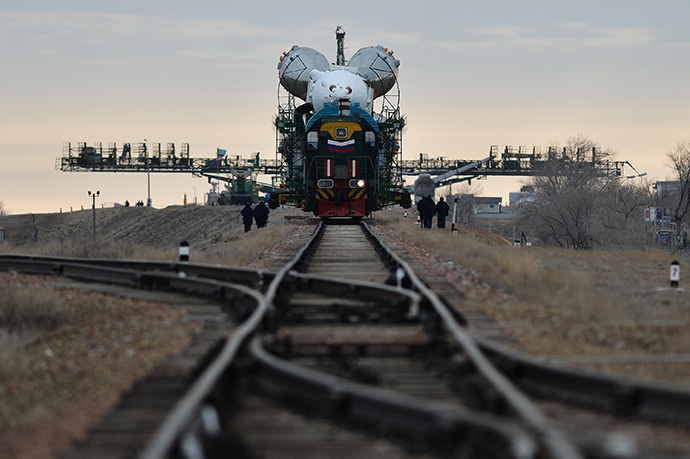 The Soyuz-FG booster vehicle and the Soyuz TMA-12M manned spaceship is moved to the launch pad at Baikonur Cosmodrome.(RIA Novosti / Ramil Sitdikov)