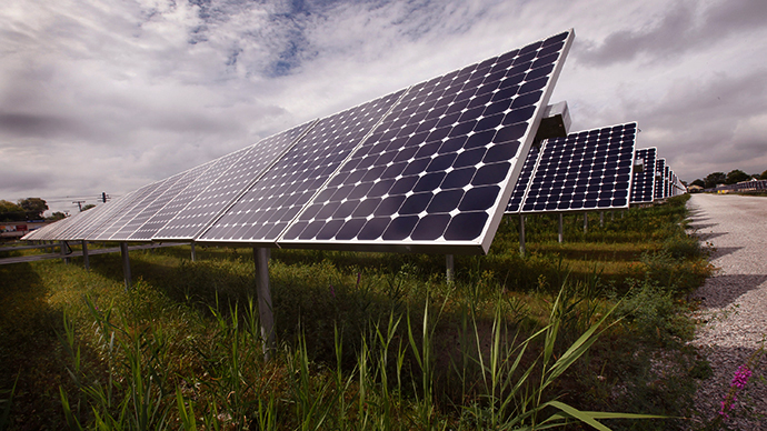 ​‘Living materials’ could revolutionize solar panels and biosensors