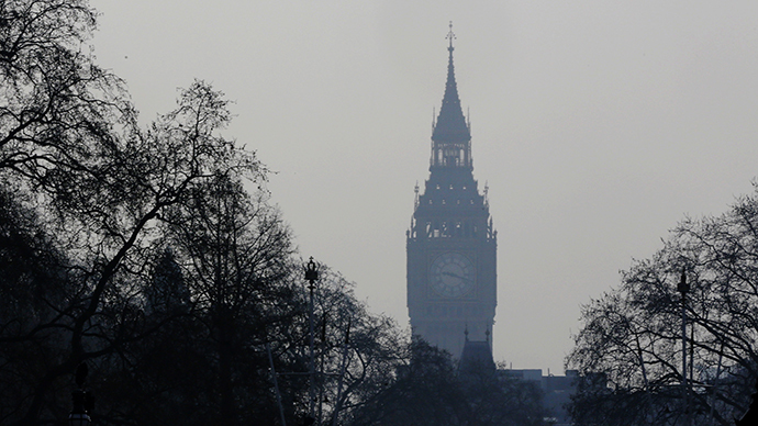 Smog alert in Britain due to Sahara dust, high pollution (PHOTOS)