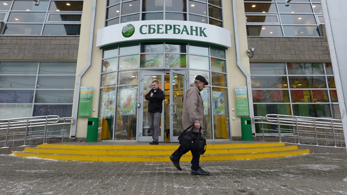 ​Russia’s biggest bank halts foreign currency personal loans