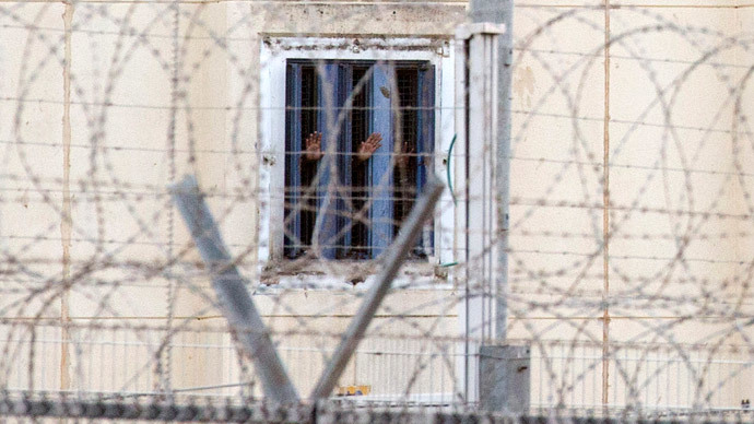Israel refuses to release Palestinian prisoners after Abbas applies to 15 UN bodies
