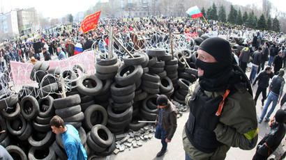 Clashes in Ukraine's Kharkov after protesters proclaim region's independence