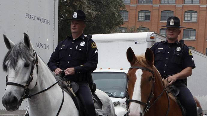 ​Dallas police insist filming cops 'a major safety issue' for civilians