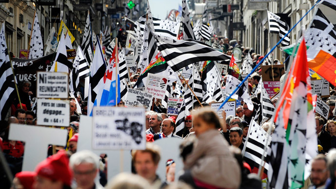 Thousands rally for France’s Brittany reunion and greater autonomy