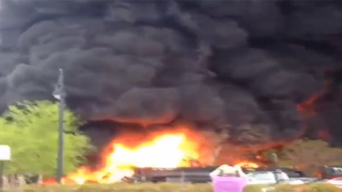 Huge fire erupts in Virginia following train derailment (PHOTOS, VIDEO)