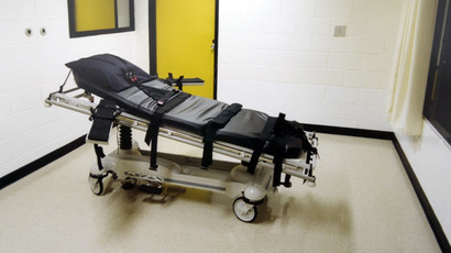 Ohio judge suspends all executions, citing botched lethal injections