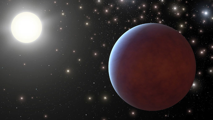 Gas giant at distant sun found to have 80,000-yr orbit