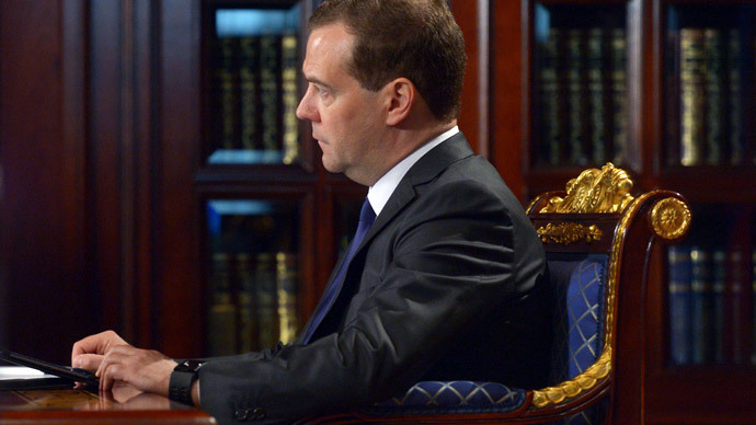 Sanctions 'sharp knife' to business in Europe and America – Medvedev