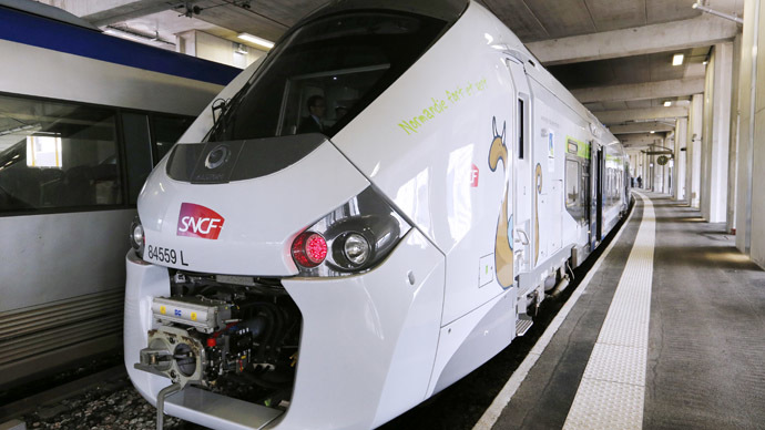 Rail fail: French company orders $20bn worth of trains too wide for platforms