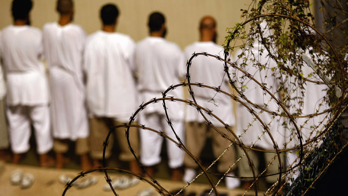 US govt ordered to release Gitmo force-feeding videos