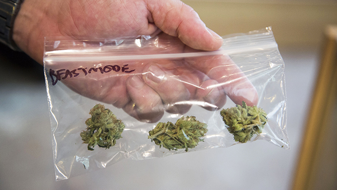 ​DEA blackmailed doctors with ties to medical marijuana – reports