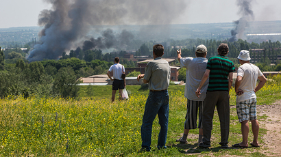 Journalists caught in gunfire near Slavyansk