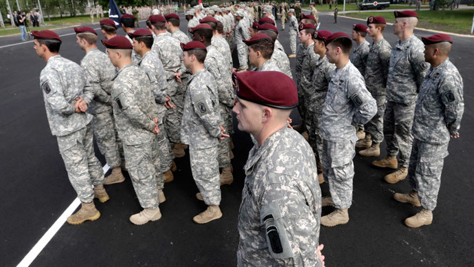 U.S. army paratroopers attend opening ceremony of NATO military exercise "Saber Strike" in Adazi, Lithuania. June 9, 2014. (Reuters / Ints Kalnins)